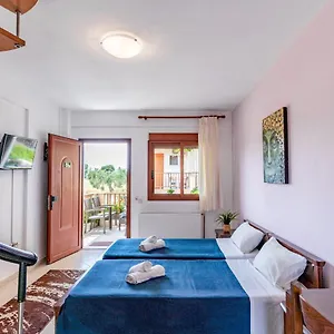Erifili Kallithea , Kallithea (Chalkidiki) Yunanistan